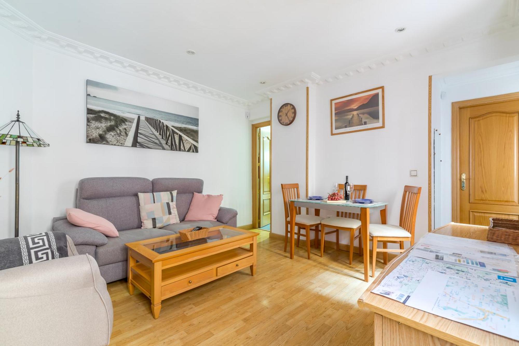 Apartamento Confortable Y Funcional En Vallecas 马德里 外观 照片